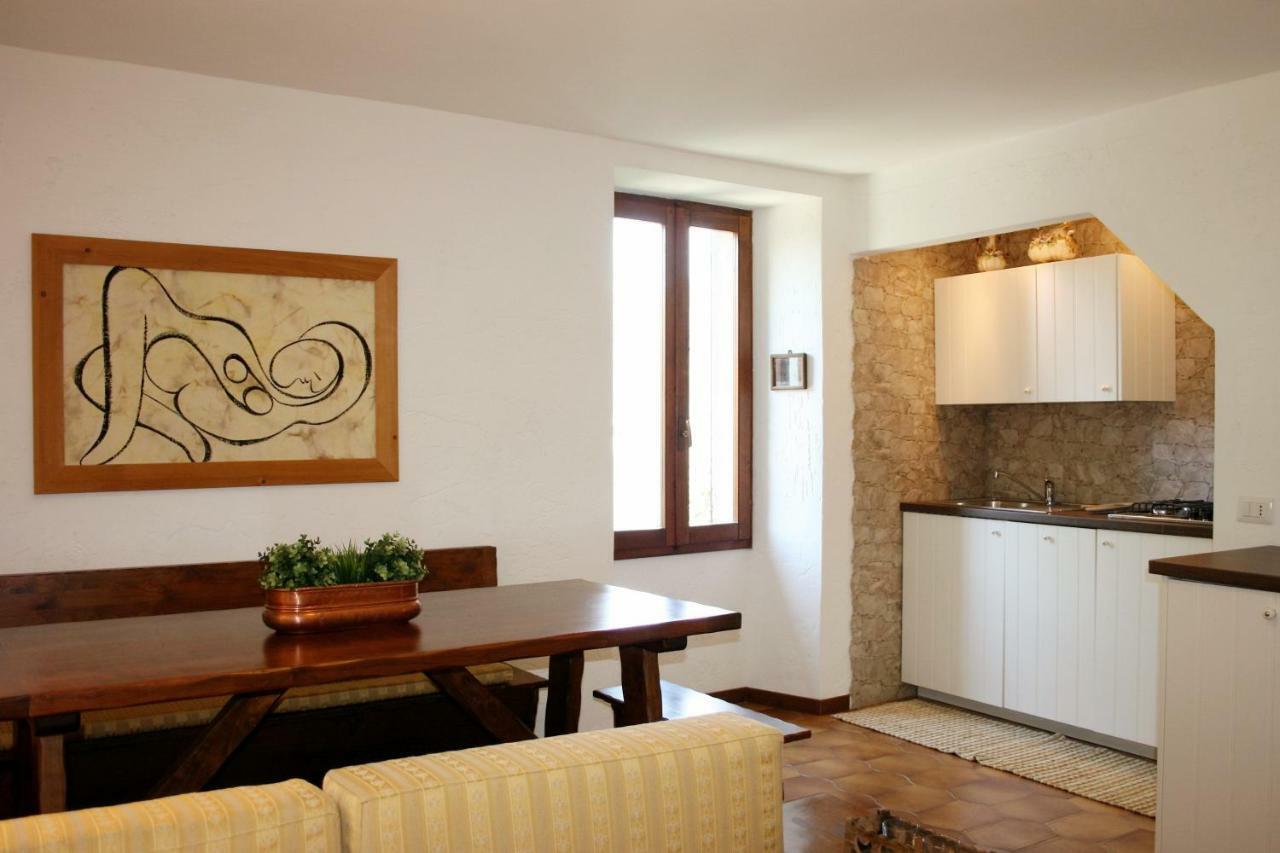 גראבדונה Casa Bucaneve & Ciclamino מראה חיצוני תמונה