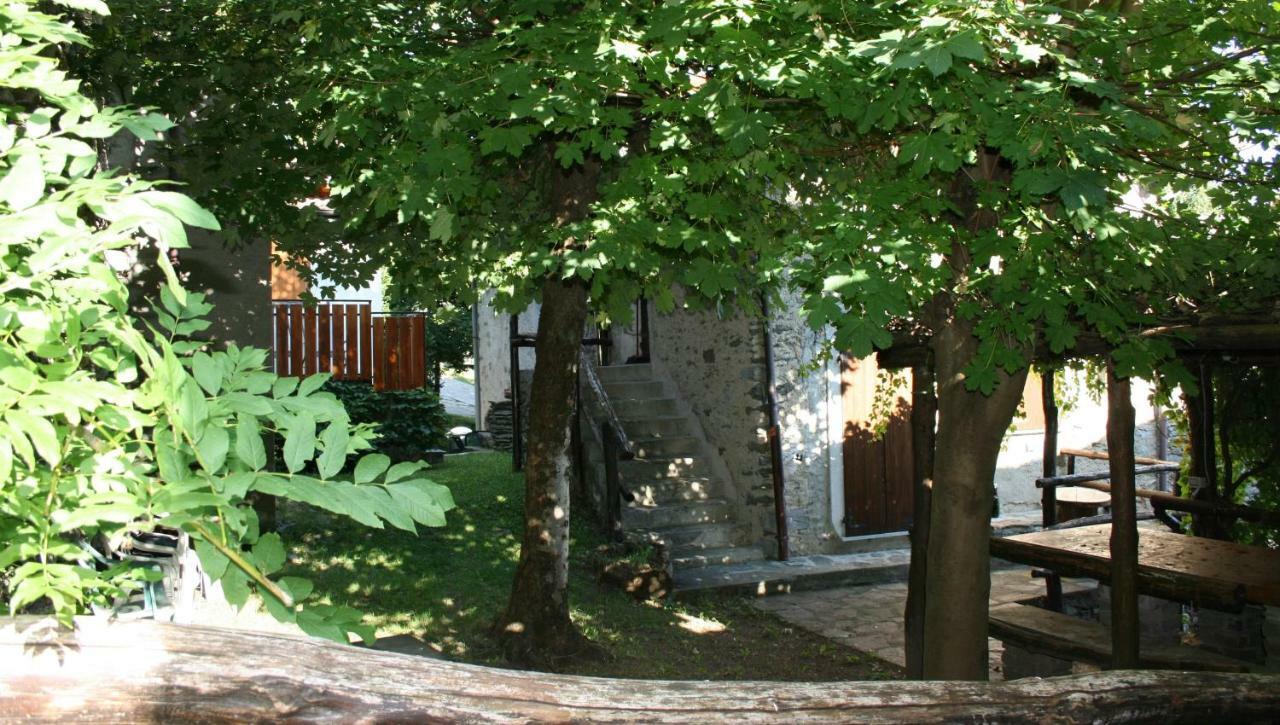גראבדונה Casa Bucaneve & Ciclamino מראה חיצוני תמונה